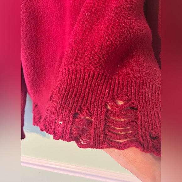 ROMWE Redd Skeleton Chest Graphic Distressed Hemline Boxy Sweater. No size. - Picture 10 of 10